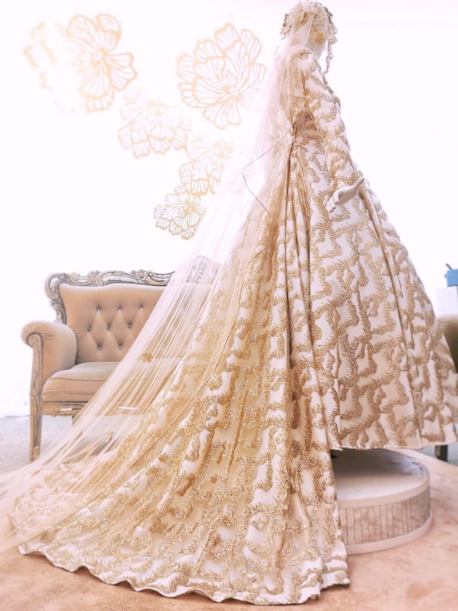 Sewa Baju Pengantin Muslimah Ballgown, Duchess with Glitter Lace Off White by PP Signature Bridal Boutique-Malay Wedding Dress