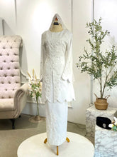 Baju Nikah Songket-Baju Pengantin Moden-Nikah Dress Malaysia-Baju Kurung Pengantin-Baju Melayu Nikah-Simple Wedding Attire-Bridal Kurung with Veil-Sampin & Brooch Set-Malay Wedding Couple Outfit-Modern Traditional Wedding Attire