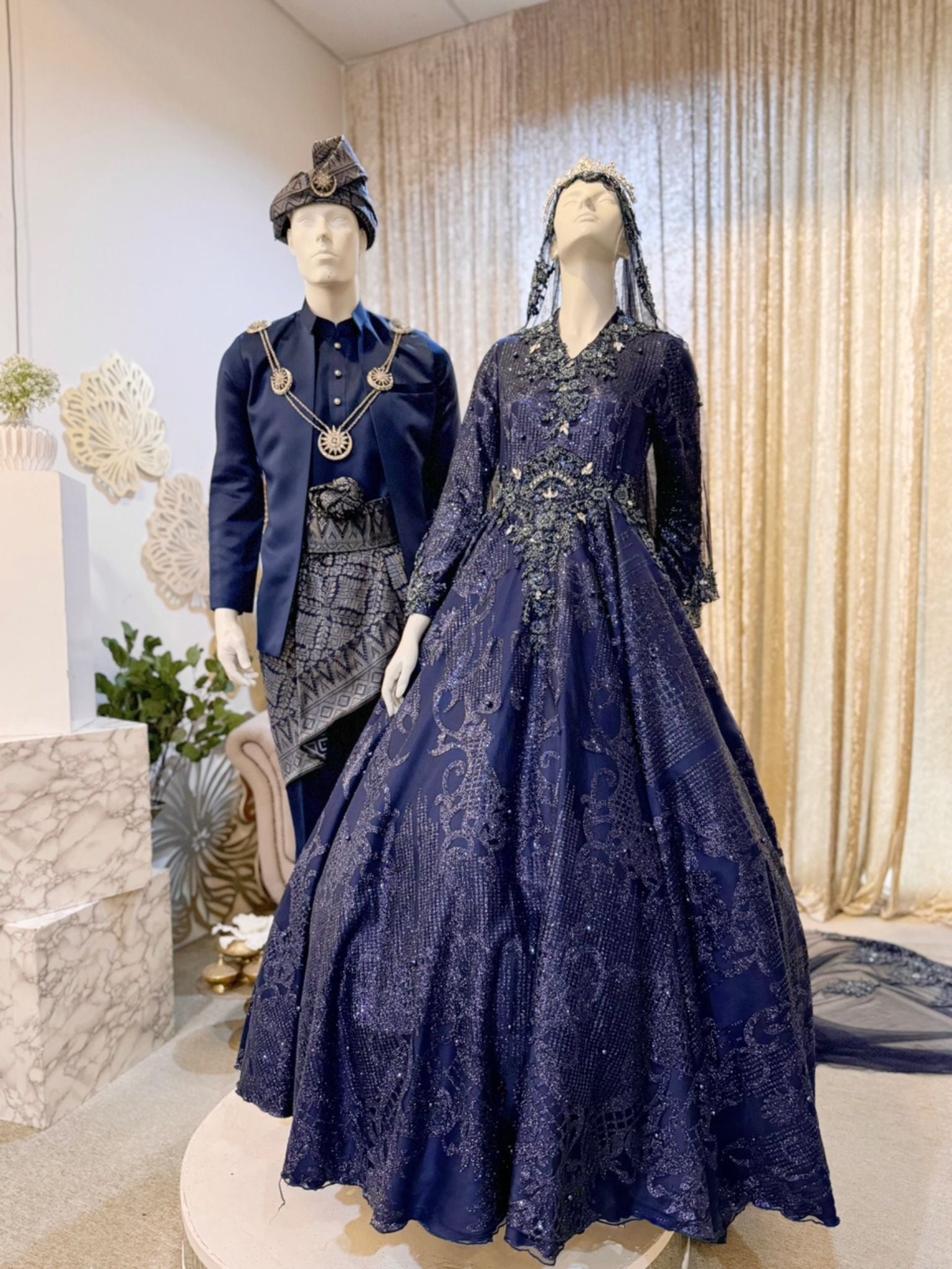 DRIZELA - Baju Pengantin Navy Blue Duchess Ballgown with Petticoat & Glitter Lace-Baju Sanding-Kot Raihan-Prince Suit-Tomaz suit