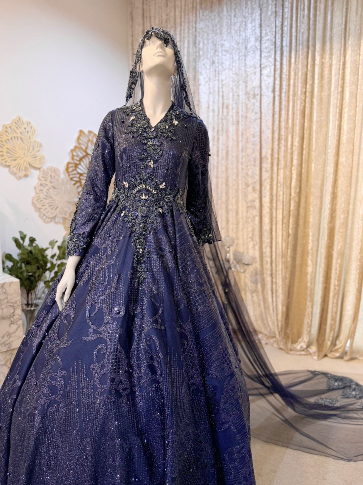 DRIZELA - Baju Pengantin Navy Blue Duchess Ballgown with Petticoat & Glitter Lace | PP Signatue PP Signature Bridal DRIZELA - Baju Pengantin Navy Blue Duchess Ballgown with Petticoat & Glitter Lace | PP Signatue PP Signature Bridal