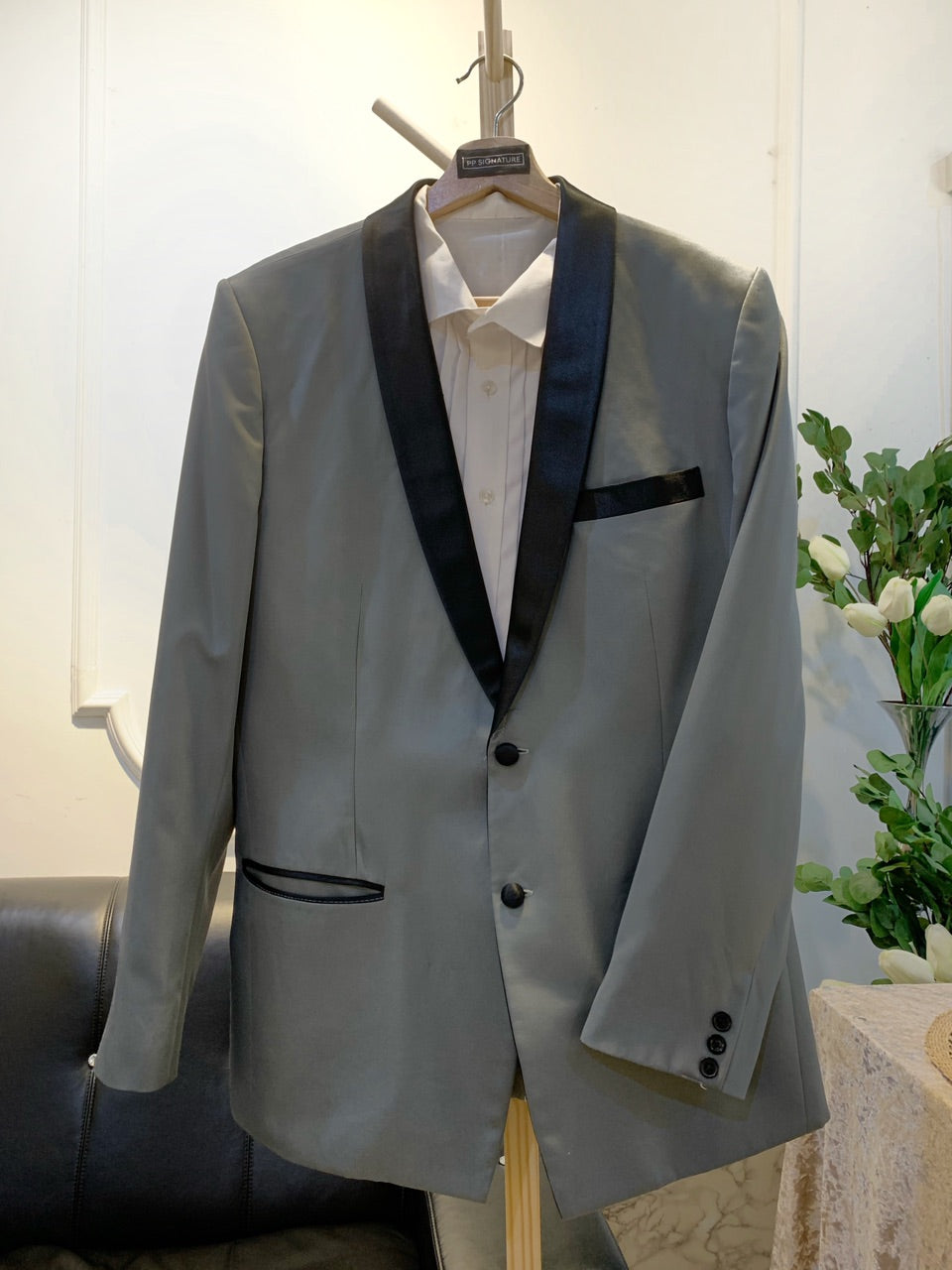 Dark Grey 2 Piece Suit with Black Contrast Shawl Lapel (DG1)