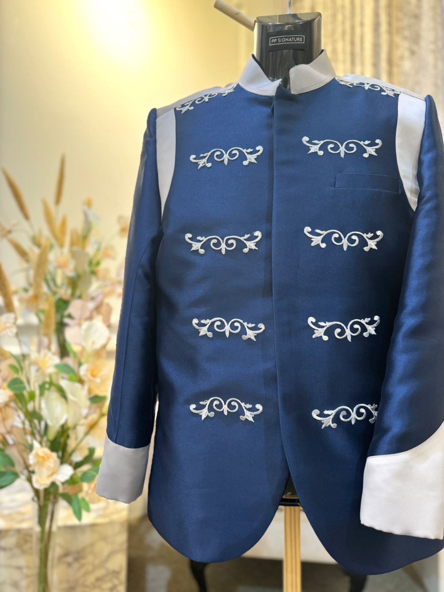 baju pengantin lelaki melayu-modern baju pengantin lelaki-malay wedding suit for men-dutch suit malay wedding-navy blue wedding suit for men-silver wedding suit for men-malay wedding suit rental-baju pengantin lelaki muslim-baju pengantin modern lelaki-unique baju pengantin lelaki