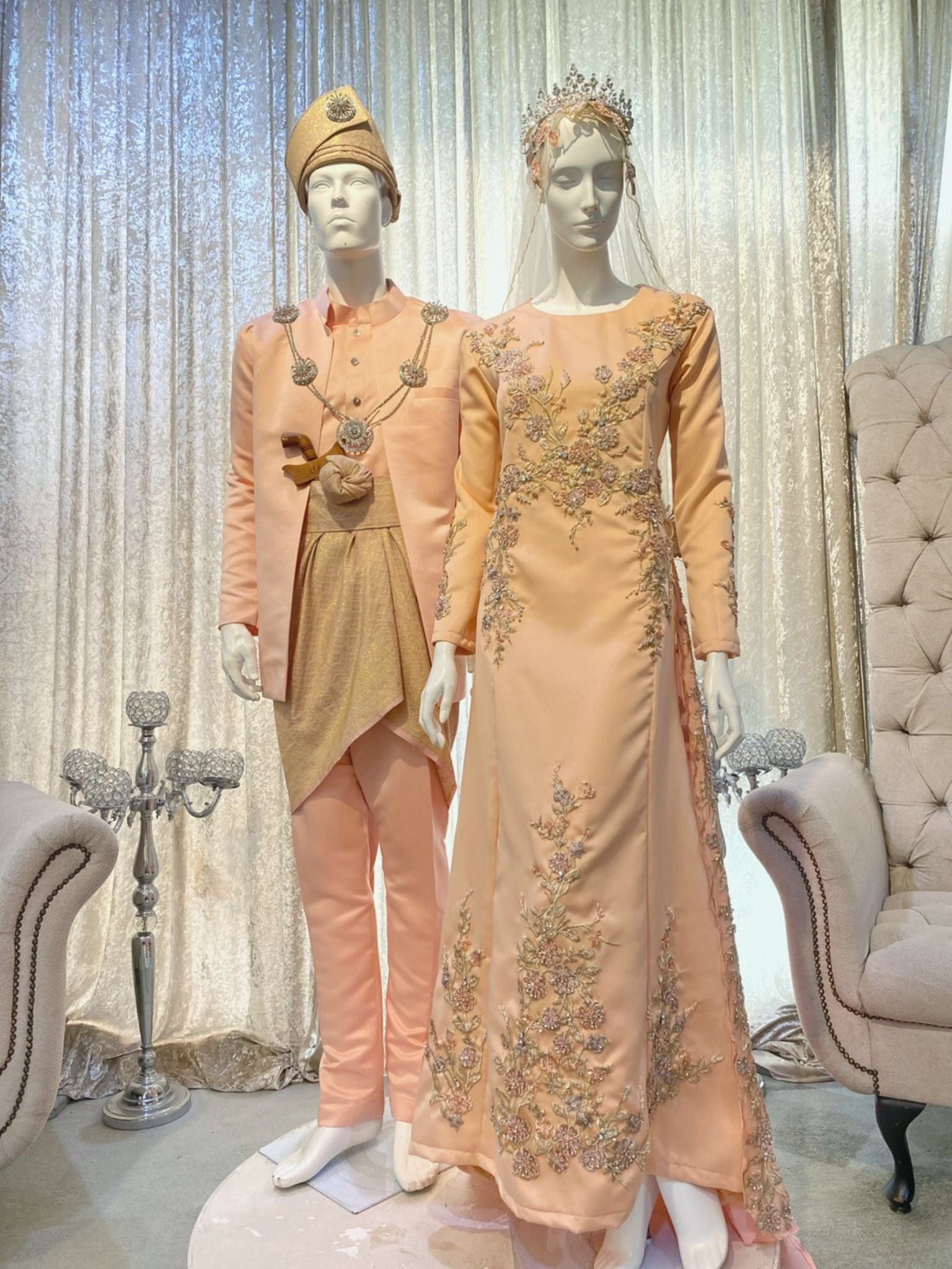 Explore our captivating collection featuring HUMAIRA - Baju Sanding in the elegant Salmon Peach color, exclusively from PP Signature Bridal. This Duchess A-cut wedding attire comes with a graceful trail, perfect for your special day. Discover the ultimate choice for renting bridal attire today!