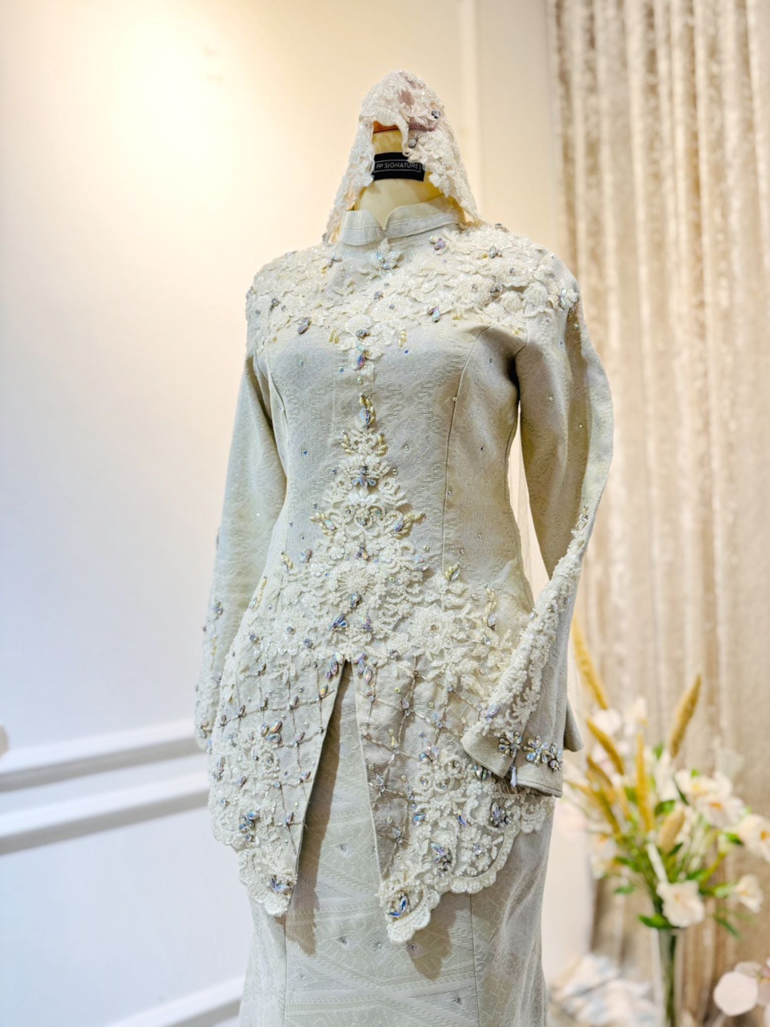 JUWITA - Baju Pengantin Cream Songket Two Piece Dress-Songket cream-baju sanding