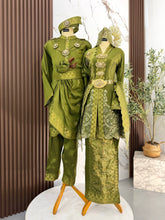 Pakej sewa baju sanding lengkap songket tabur eksklusif untuk pasangan pengantin sedondon di majlis resepsi atau majlis bertandang