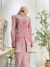 Dress pengantin kurung moden-Baju sanding perempuan dusty pink-Sewa baju kahwin pastel Malaysia