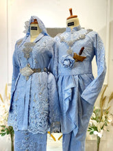 baju sanding songket biru muda-baju sanding songket biru tua-baju sanding songket biru pastel-sewa baju sanding songket biru-beli baju sanding songket biru-harga baju sanding songket biru-model baju sanding songket biru-inspirasi baju sanding songket biru-butik baju sanding songket biru-kedai baju sanding songket biru