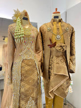 Eksklusif! Baju Sanding Songket 3D dengan Kebaya Panjang