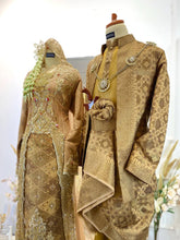 MUSTIKA I – Gaun Pengantin Songket Moden dengan Kebaya Tradisional
