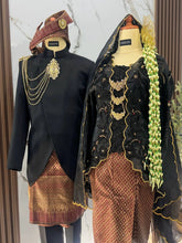 NILAKANDI sewa baju sanding kebaya kutubaru duchess brocade dengan sanggul lintang dan tanjak