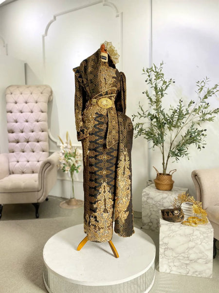 PRIMADONA - Baju Sanding Songket Black Gold Wedding Dress with Keradung Sari Malay Wedding Dress Rental PP Signature Bridal PRIMADONA - Baju Sanding Songket Black Gold Wedding Dress with Keradung Sari Malay Wedding Dress Rental PP Signature Bridal