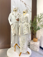 Pakej sewa baju sanding lengkap off-white songket untuk pasangan pengantin sedondon di majlis resepsi dewan, hotel, atau majlis bertandang