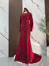 RAMONA - Baju Sanding Maroon Duchess with Lace Trumpet Dress