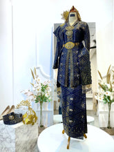 Sewa Baju Pengantin Songket Lelaki Perempuan Navy-Baju pengantin kebaya moden navy-Kot Raihan lelaki navy gold