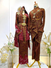 Sewa Baju Sanding Songket Maroon-Kebaya Songket Pengantin Tradisional-Busana Pengantin Maroon Emas Malaysia