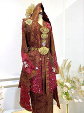 SARIMAH tampil anggun dalam kebaya songket maroon & emas. Sewa baju sanding L&P untuk gaya pengantin klasik dan bergaya Melayu-PP Signature Bridal