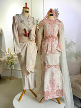 SHELLY - Light Peach & Cream Songket 3D Baju Pengantin from Butik Pengantin PP Signature. A stunning two-piece wedding dress with a detachable shoulder cape, perfect for a traditional Malay wedding reception.