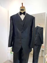 Black tuxedo rental-Wedding tuxedo-Formal event tuxedo-Groom wedding attire-Three-piece tuxedo-Shawl lapel tuxedo-Tuxedo for weddings-Formal suit rental-Affordable tuxedo-Tuxedo rental online
