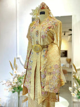 Detailed view of the light peach accents on the 2D songket of the SRI ENONG kebaya