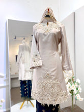 Rent the SURIRAM Malay wedding dress package for Bride & Groom! Songket Tabur Baju Kurung Moden & Baju Melayu Teluk Belanga. Perfect for Solemnization Ceremony (Baju Nikah).