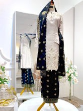 Pakej Sewaan Baju Pengantin Lelaki & Perempuan