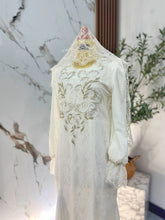 Sewa baju nikah TASNIM close up French lace bahagian atas dress pengantin perempuan