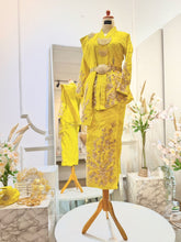 TUN KUDU - Royal Yellow & Gold Kebaya Songket with Selempang Wedding Dress (Baju Sanding)