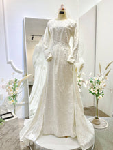 off-white wedding dress glitter lace wedding dress detachable train wedding dress Malay wedding package luxury bridal wear glamorous wedding attire
