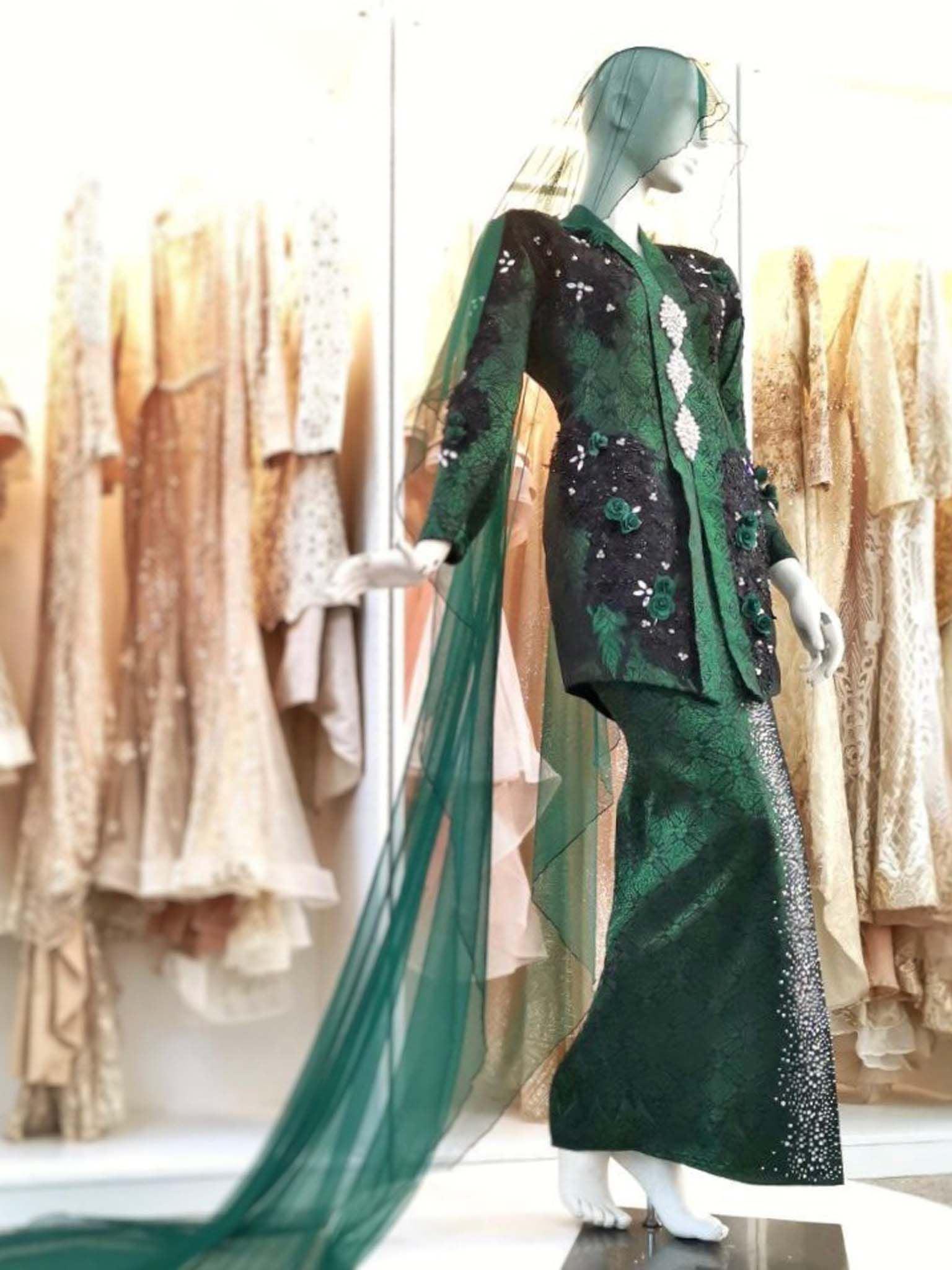 EMMA - Kebaya Songket Wedding Dress, Emerald Green and Black from PP Signature Bridal Boutique.-Tempah Baju Pengantin Online-songket hijau