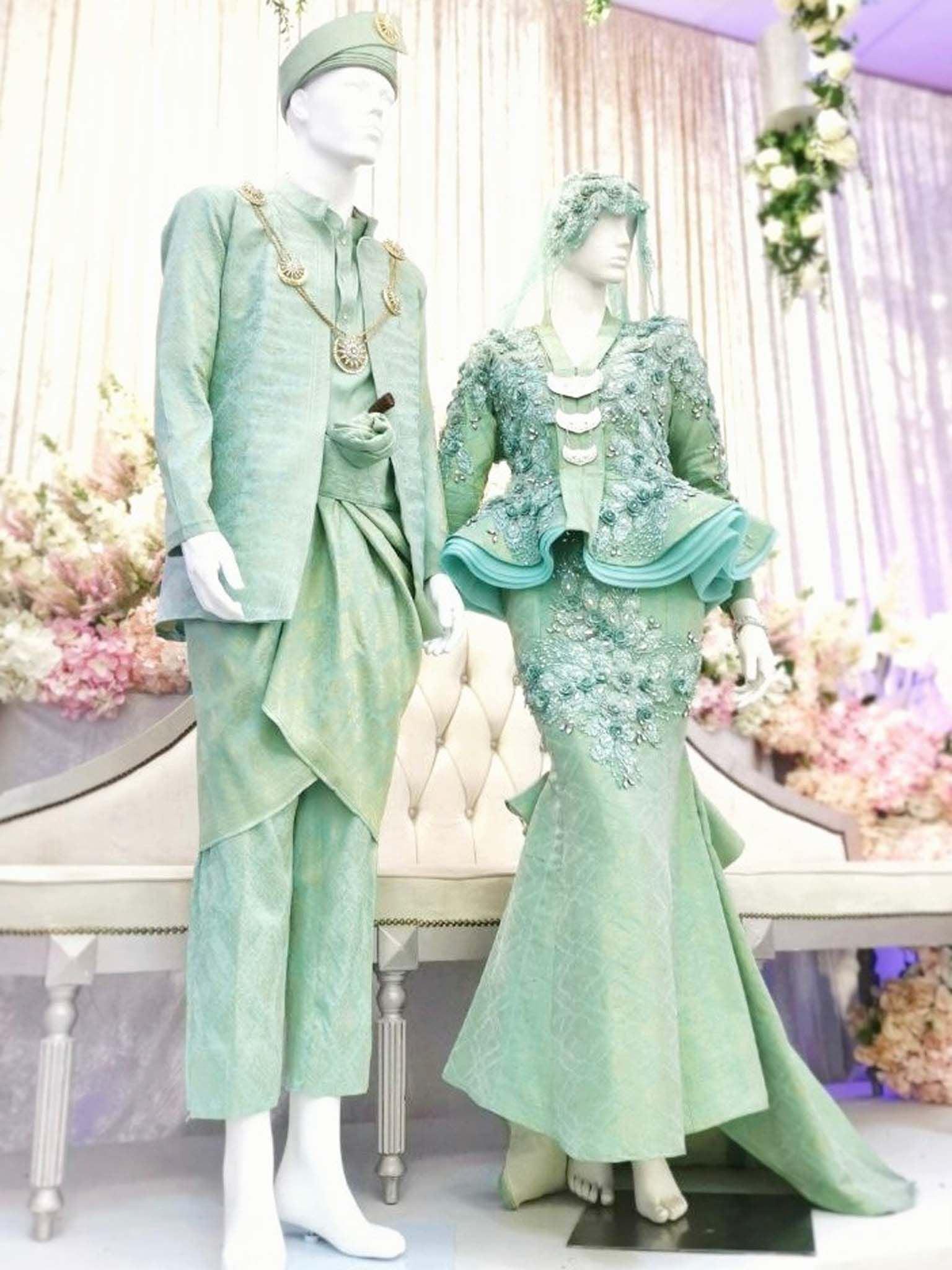 MEDUSA - Radiant Two-Piece Peplum Songket Wedding Dress in Mint Green and Light Gold from PP Signature Bridal Boutique-Tempah Baju Pengantin online 