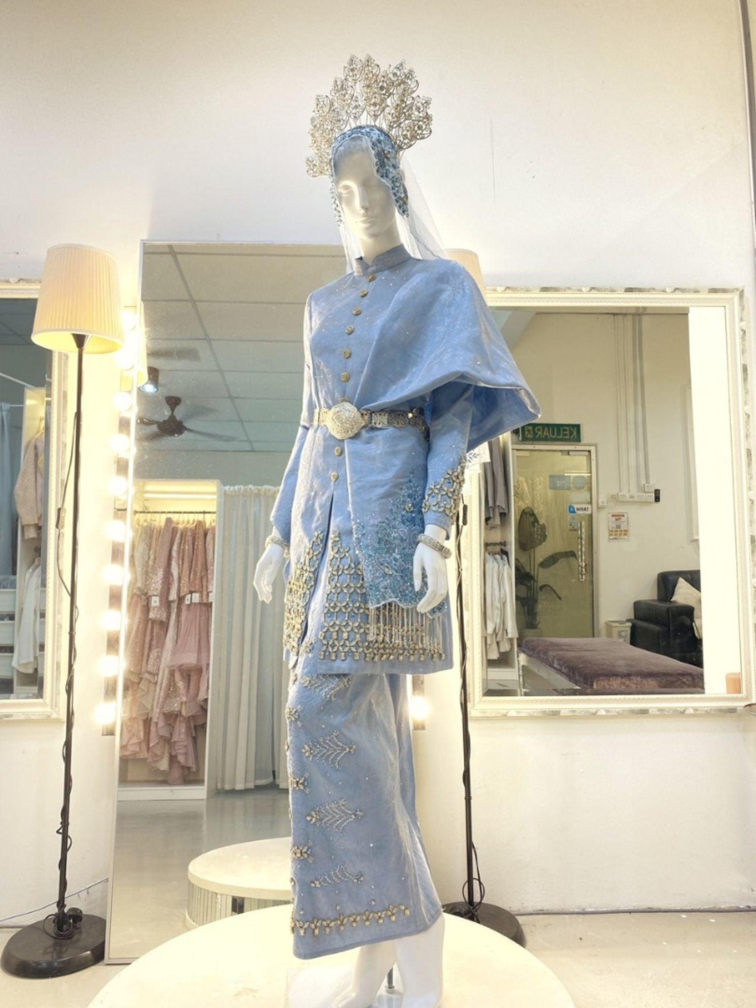 KENCANA - Baju Kurung Belah Songket Wedding Dress, Icy Blue and Silver from PP Signature Bridal Boutique. Tempah Baju Pengantin online-sewa baju pengantin