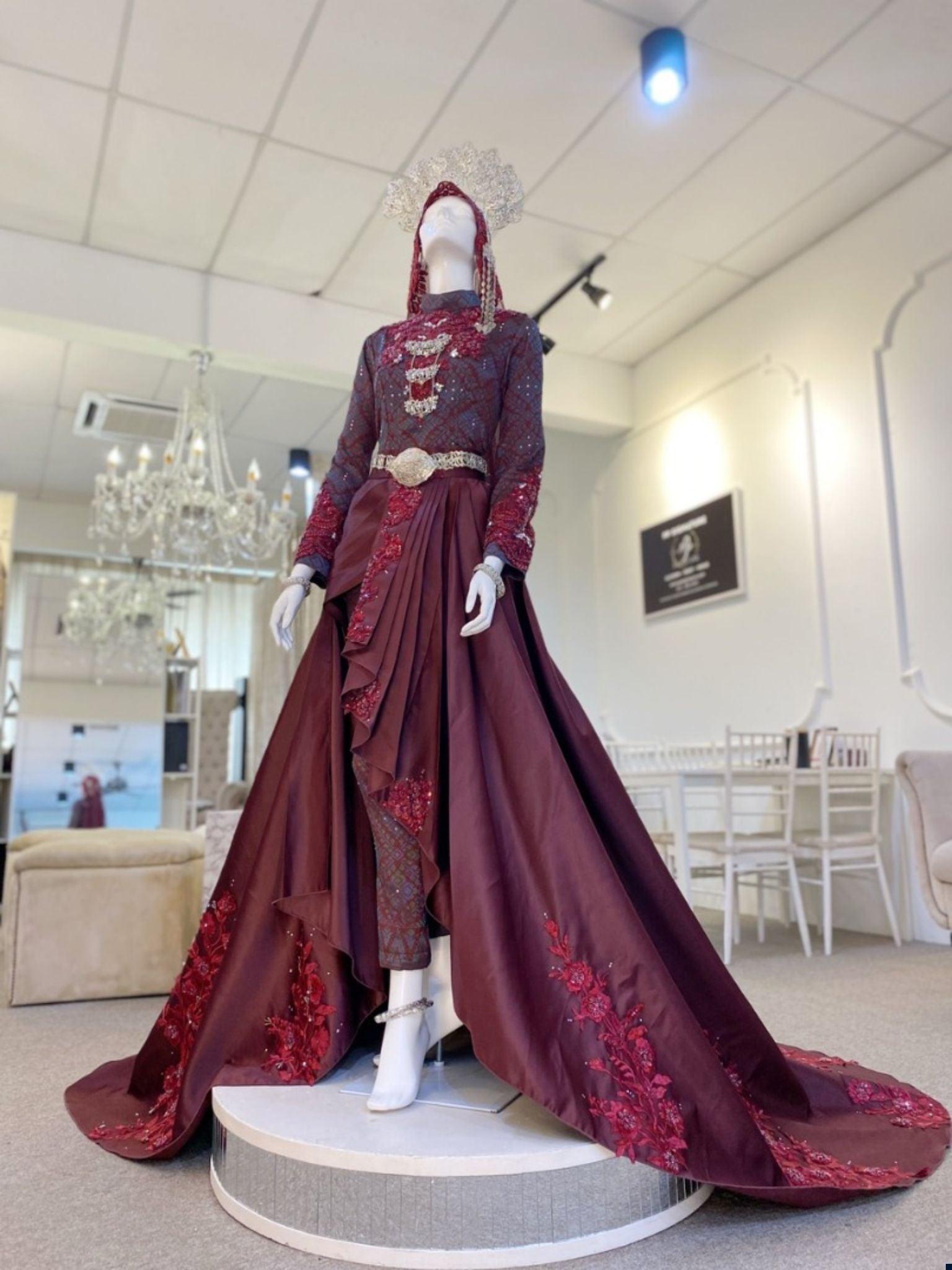 PUTERI PERAK - Baju Pengantin Songket Wedding Dress, Maroon and Teal Blue from PP Signature Bridal Boutique-sewa baju Baju Pengantin Online-songket maroon