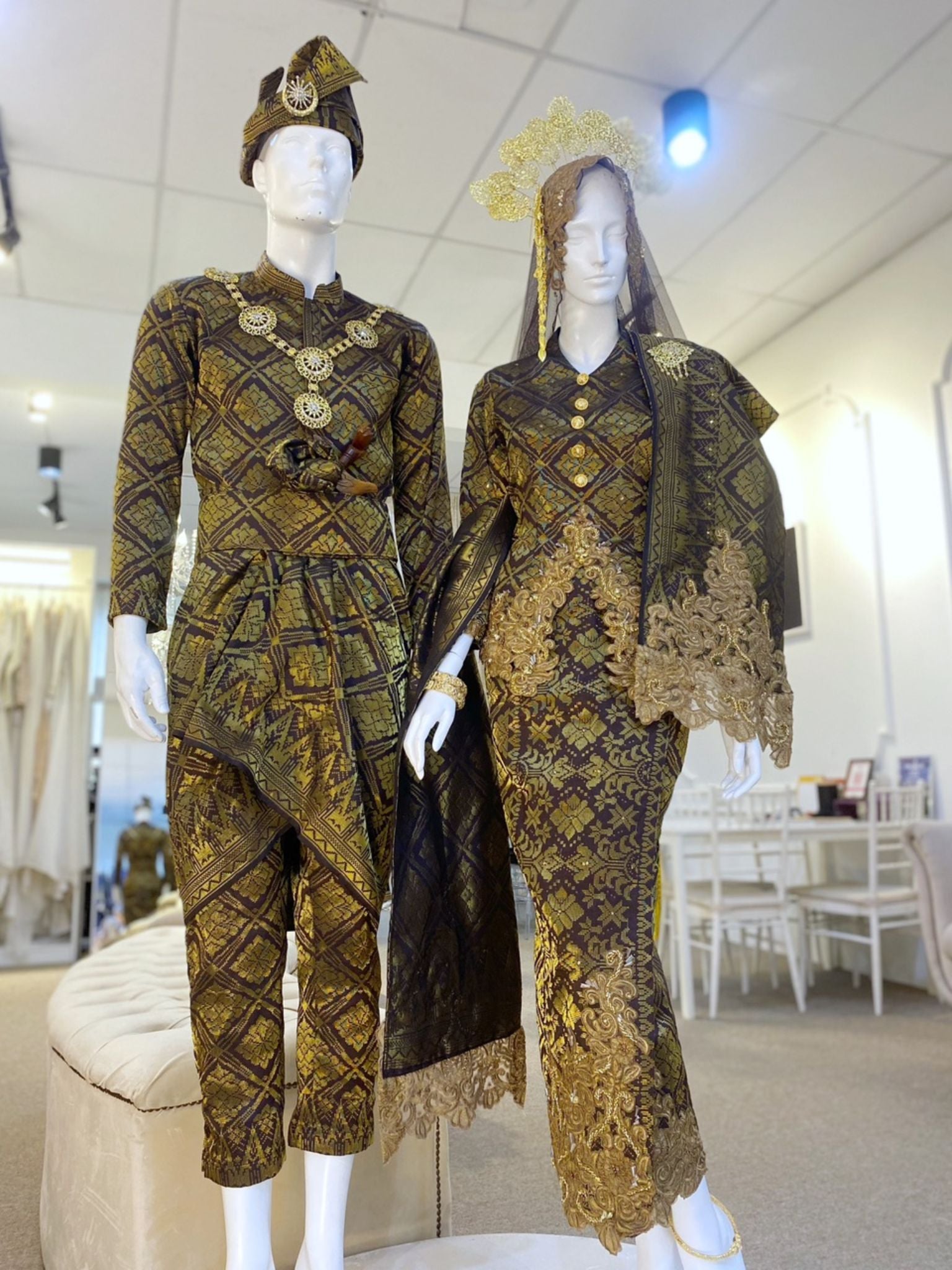 CENDANA - Baju Pengantin Kurung Pendek Dark Coco Brown and Gold Songket with Beaded Lace Detailing. Modern Traditional and elegant wedding dress with Dark Coco Brown and Gold songket fabric, featuring delicate beaded lace detailing on the bodice. Perfect for any Malay wedding. Available for rent in Malaysia and Singapore.