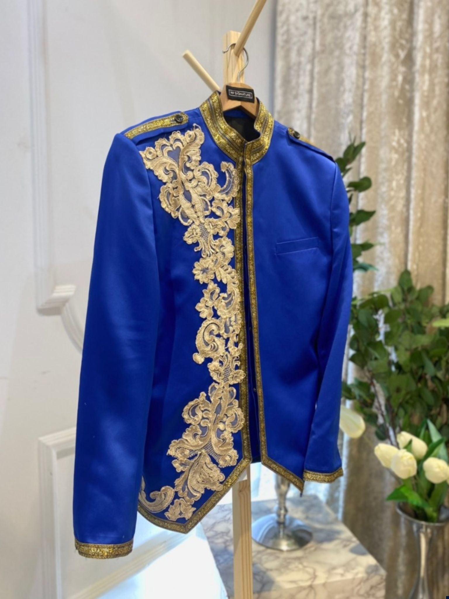 sewa baju pengantin lelaki-sewa baju sanding lelaki-sewa prince suit-sewa prince coat-butik pengantin PP Signature-wedding suit for rent-prince suit for groom-royal prince suit-prince suit for wedding-wedding prince suit-prince suit design 2023-Prince suit Royal Blue-prince coat Royal Blue