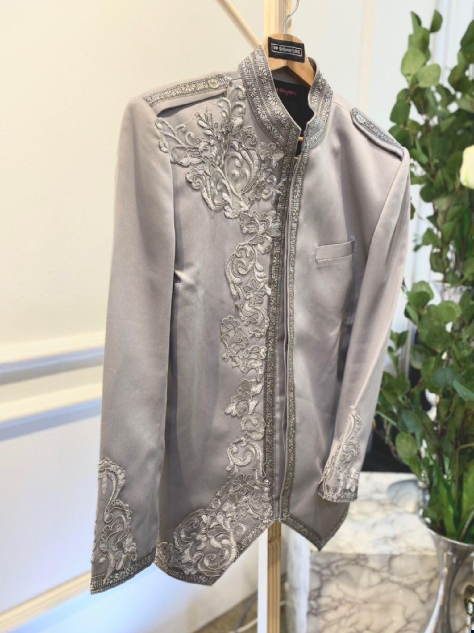 sewa baju pengantin lelaki-sewa baju sanding lelaki-sewa prince suit-sewa prince coat-butik pengantin PP Signature-wedding suit for rent-prince suit for groom-royal prince suit-prince suit for wedding-wedding prince suit-prince suit design 2023-Prince suit Grey Silver-prince coat Grey Silver