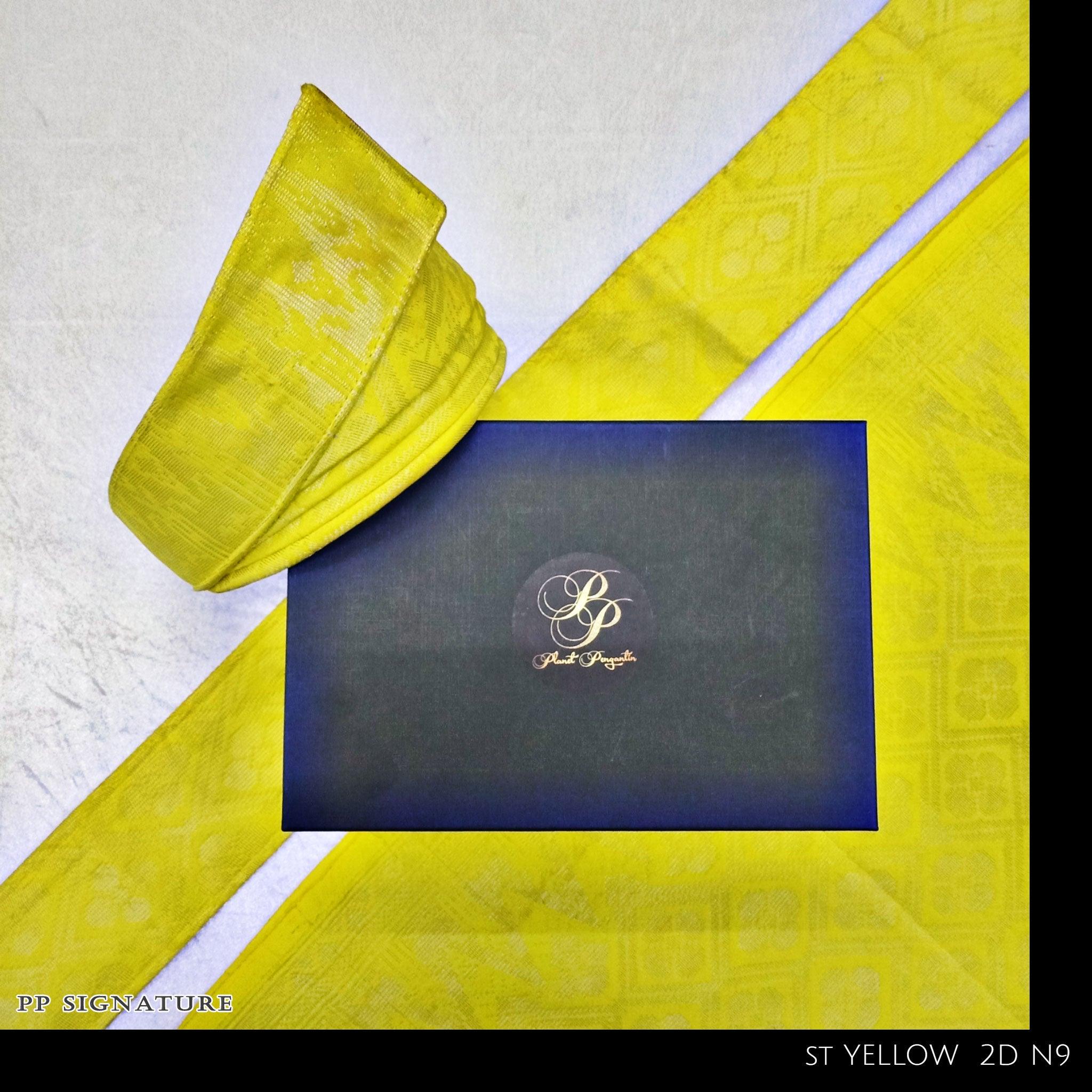 malay wedding dress-wedding dress melayu-traditional malay wedding dress-malay wedding dress rental-malay wedding gown-baju akad nikah-pengantin-baju pengantin muslimah-kahwin-malay wedding-baju kahwin-baju pengantin-busana pengantin-sewa baju sanding-butik pengantin-songket-songket kuning diraja-kot raihan-kot raihan 2pcs-baju pengantin lelaki-baju melayu-set tanjak-sampin-tengkolok